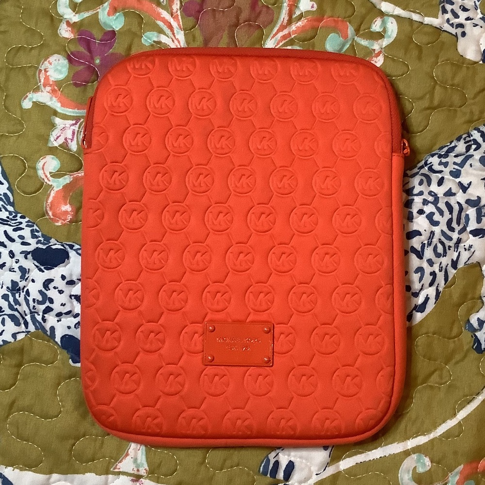 MICHAEL KORS iPad mini case